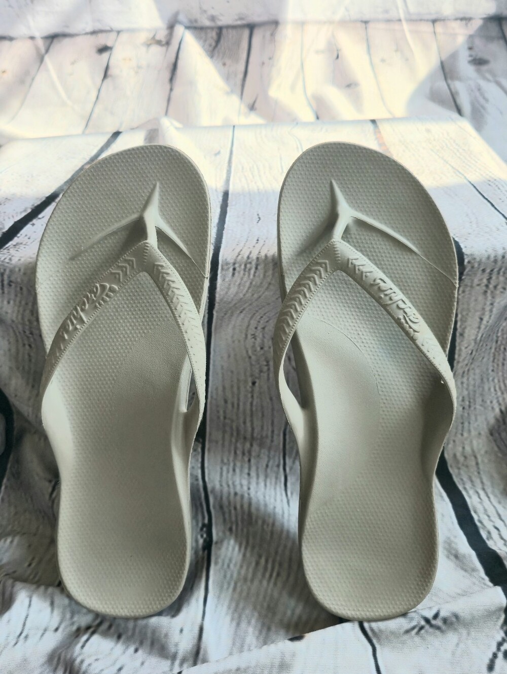 Archies Arch Support Flip Flops In Taupe